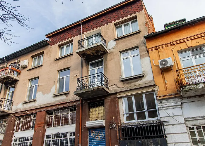 Vazov Loft - Central Sofia Studio